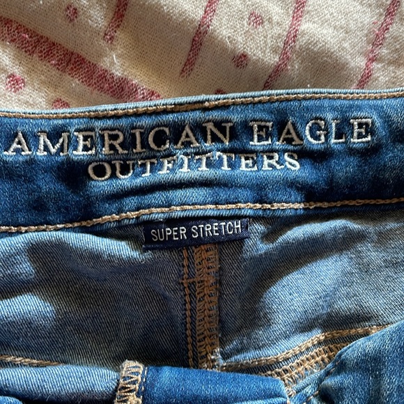 Shorts - Picture 2 of 4